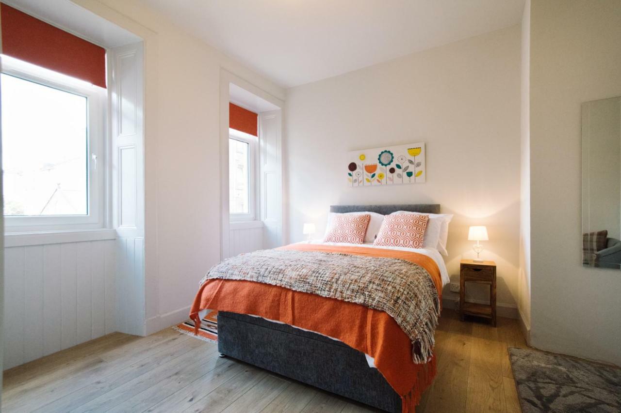 Beautiful City Centre Apartment - Holyrood Park Edimburgo Exterior foto