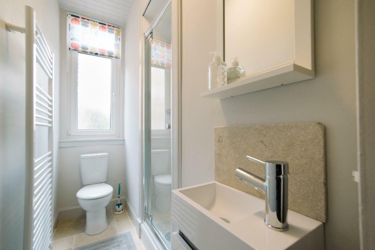 Beautiful City Centre Apartment - Holyrood Park Edimburgo Exterior foto
